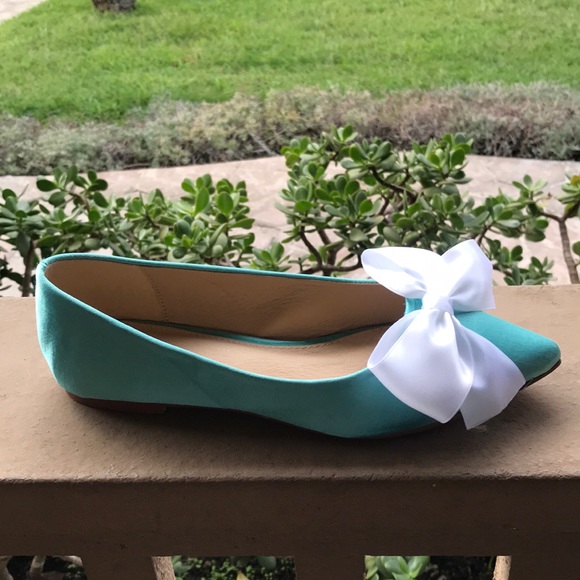 Tiffany blue flats with white satin bow - Picture 2 of 2